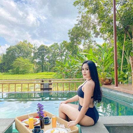 Nirankara Ubud Villa Exteriör bild