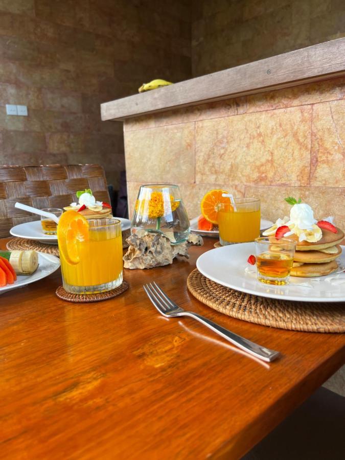 Nirankara Ubud Villa Exteriör bild