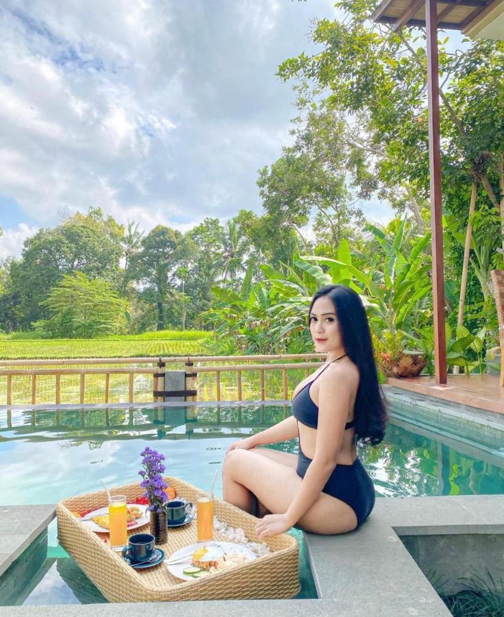 Nirankara Ubud Villa Exteriör bild